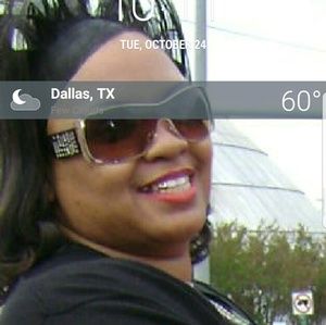 Meet your Posher, Latoya